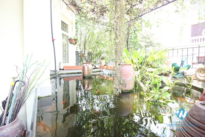 A huge 5  bedroom villa with indoor swimming pool for rent in Vuon Dao